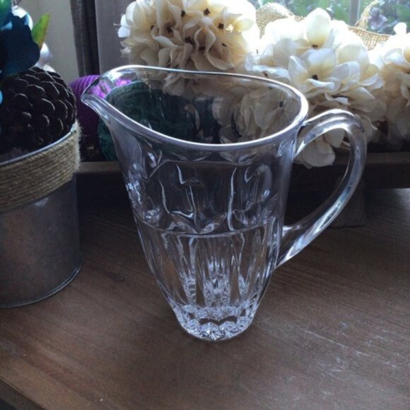 BLOCK 24% Full Lead Crystal Tulip Garden Pitcher | 32 oz | 8" Tall - Picture 3 of 3